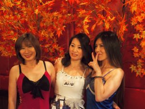 キャバレー花園名駅店のホステスさんを激写